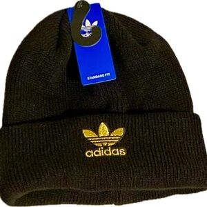 Adidas Beanie NWT